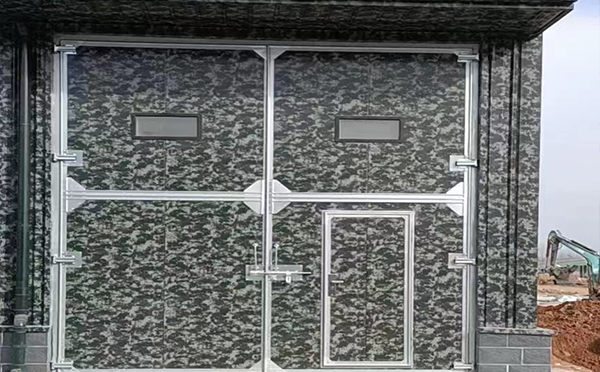 老街街道工业平开门