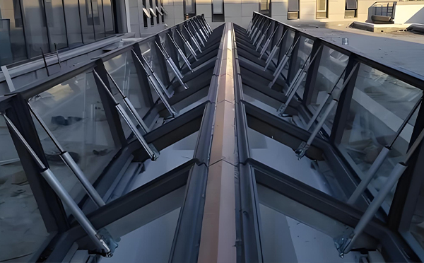 老街街道排烟窗