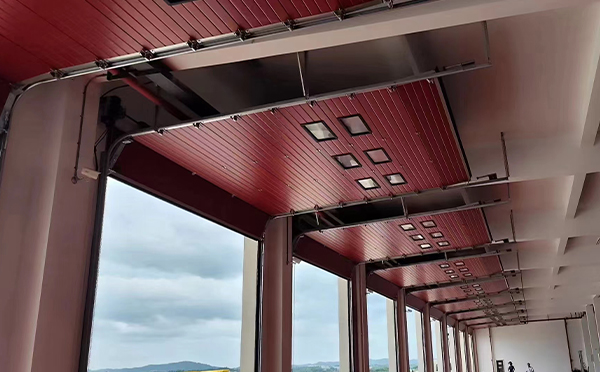 老街街道工业翻板门